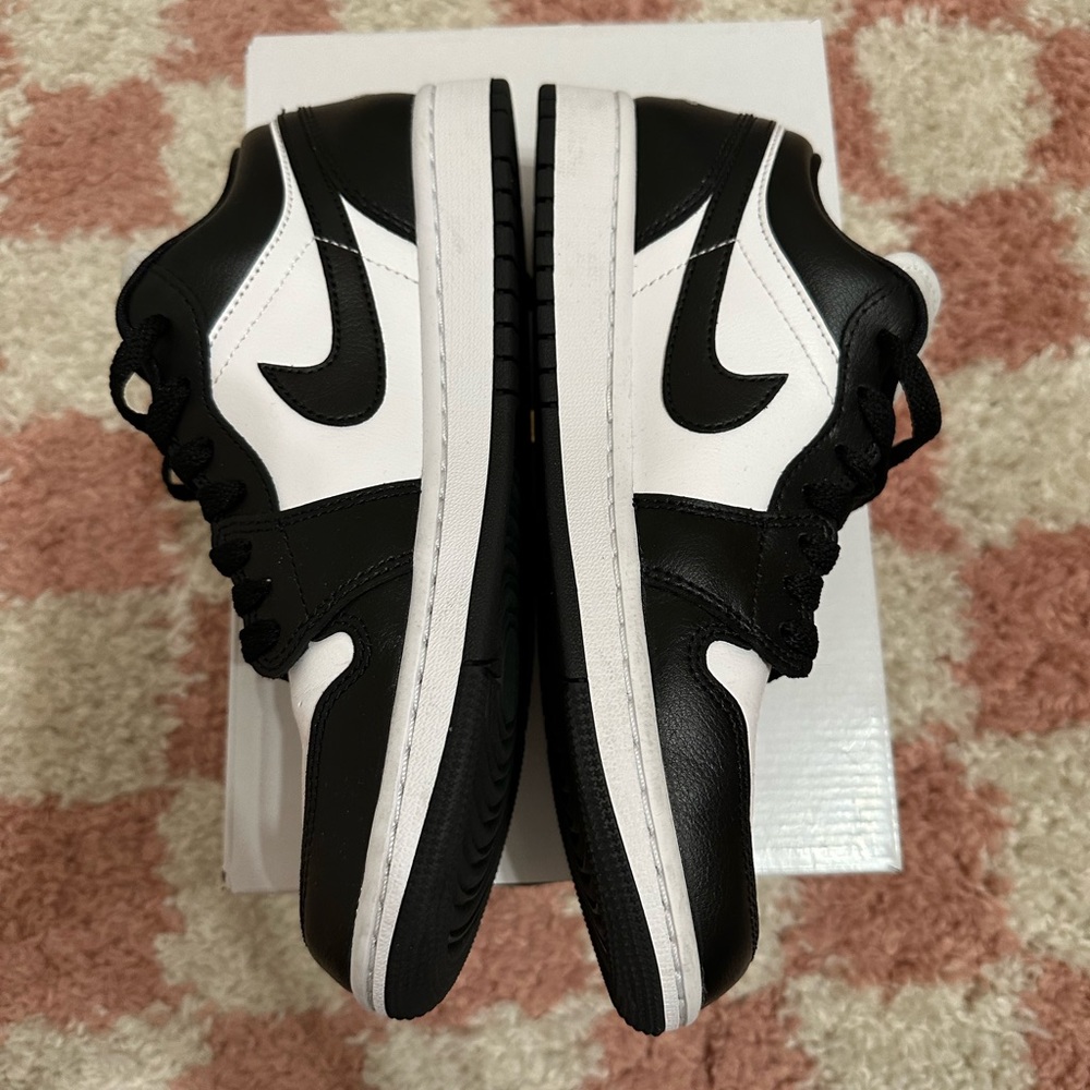 Nike Jordan 1 Low